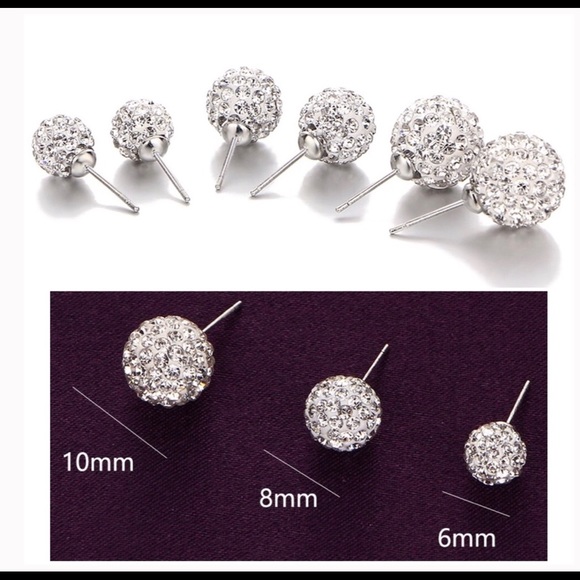 Rhinestone earrings brand new - Picture 2 of 3